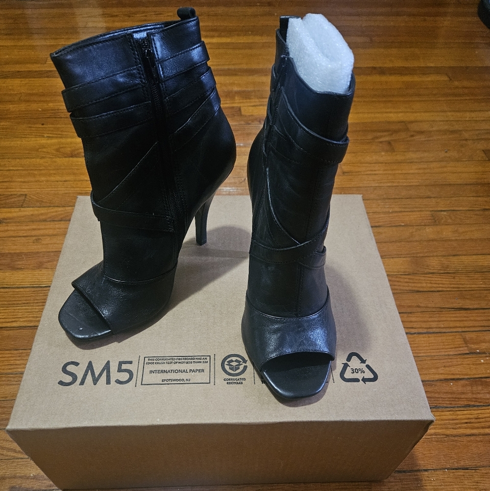 Carlos By Carlos Santana Bota Elegant Black Women's Open Toe Heeled Boots